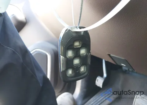 2016 GMC Yukon Denali z USA, uszkodzony, nr VIN 1GKS1CKJ7GR337112